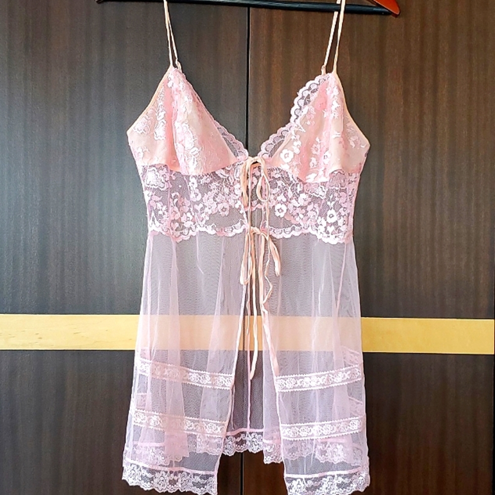 Victoria's Secret Pink Lace & Sheer Babydoll Chemise